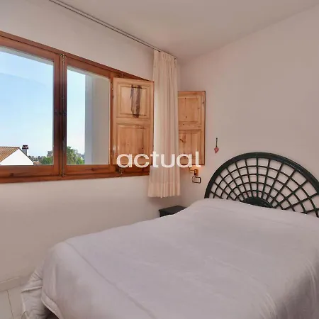 Holiday home Gaviotas 13